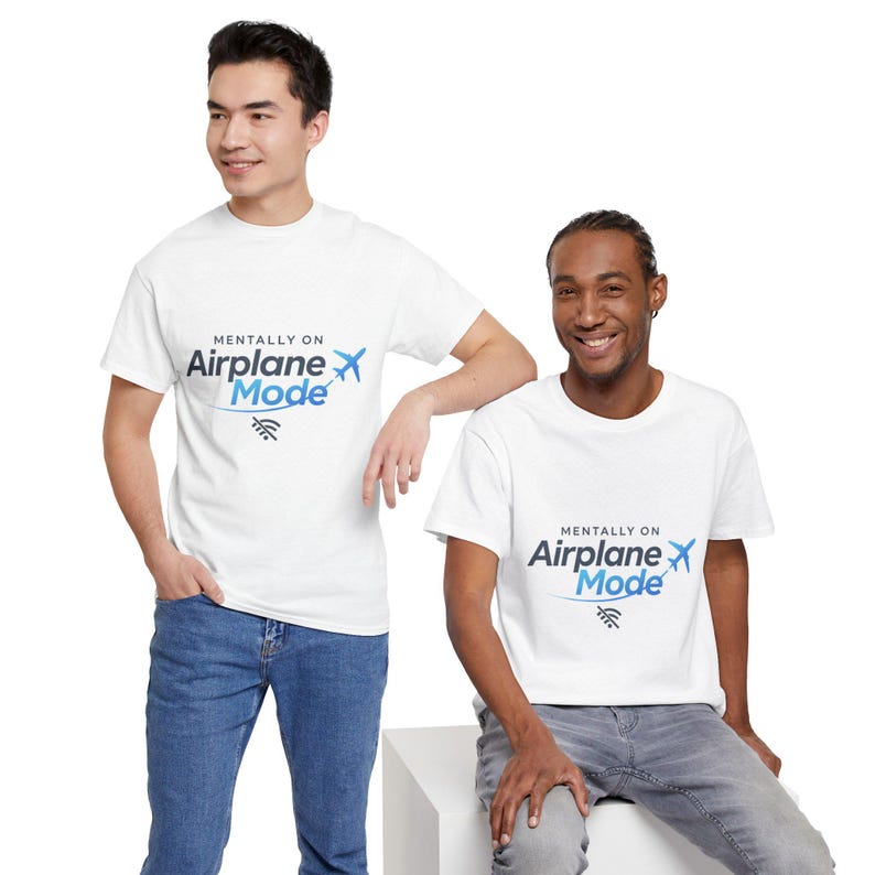 Psychisch im Flugzeug-Modus Tee | Reise-Shirt, Flugzeug-Ikone Bild 3