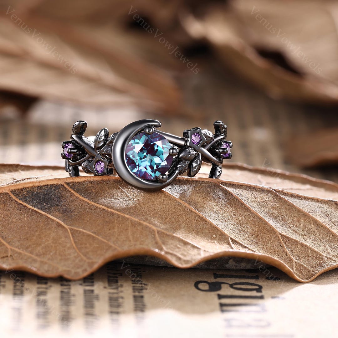 Vintage Alexandrite Engagement Ring, 18k Black Gold Crescent Moon Color ...