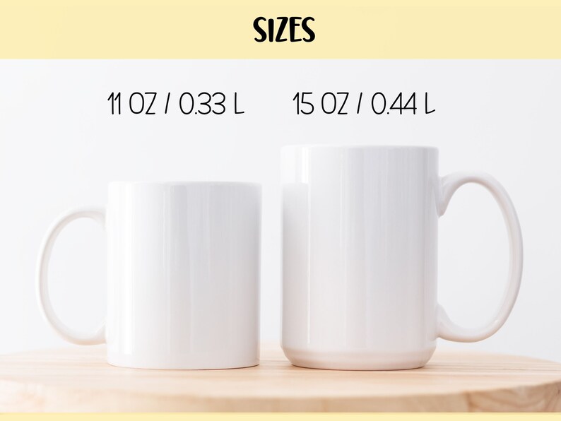Peut inclure: Deux tasses en c&eacute;ramique blanche, l'une de 11 oz et l'autre de 15 oz, sur une surface en bois clair. Les tasses sont vierges et pr&ecirc;tes &agrave; &ecirc;tre personnalis&eacute;es.