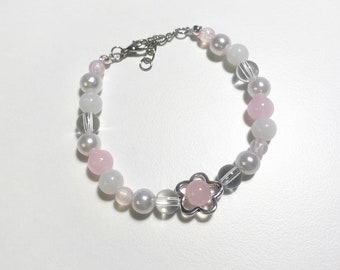 Pulsera de flores / Joyería coqueta / Accesorios de perlas de hadas con cuentas / Joyería minimalista / Cuentas de encanto de vidrio / Idea de regalo / Hecho a mano