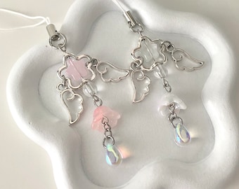 Angel keychain phone charm | Matching keyring | Cute flower wings | Fairycore jewelry jewellery | Pearl accessories | Gift idea | Handmade