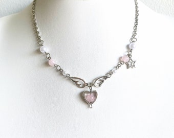 Süße Stern-Herz-Halskette | Flügel-Anhänger-Perlen | Perlenschmuck | Fairycore-Schmuck-Charm-Perle | Perlenzubehör | Geschenkidee | Handgefertigt