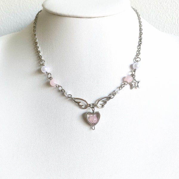 Lindo collar de corazón de estrella / Cuentas colgantes de alas / Joyería con cuentas / Cuentas de encanto de joyería Fairycore / Accesorios de perlas / Idea de regalo / Hecho a mano