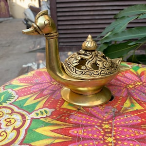 Brass Dhoop Dani Brass - Brass Dhoop Dani, Incense Holder, Spiritual Rituals, Brass Decor, Meditation Accessories, Sacred Space Enhancer