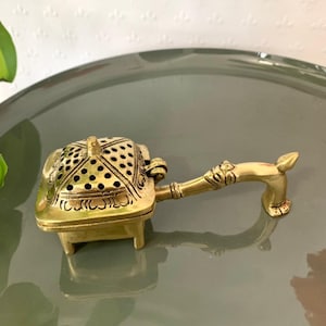 Dhupdan 2.5&quot; inch brass Peacock dhoopdan culture religious home decor, good luck gift for new begining.