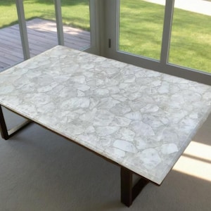 White Quartz Stone Dining Table Top, Kitchen Quartz Counter Table Top Interior Decor