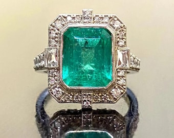 Art Deco 3.0 CT Emerald Cut Green Diamond Ring, 925 Sterling Silver, Vintage Halo Engagement Ring, Antique Anniversary Gift for Her