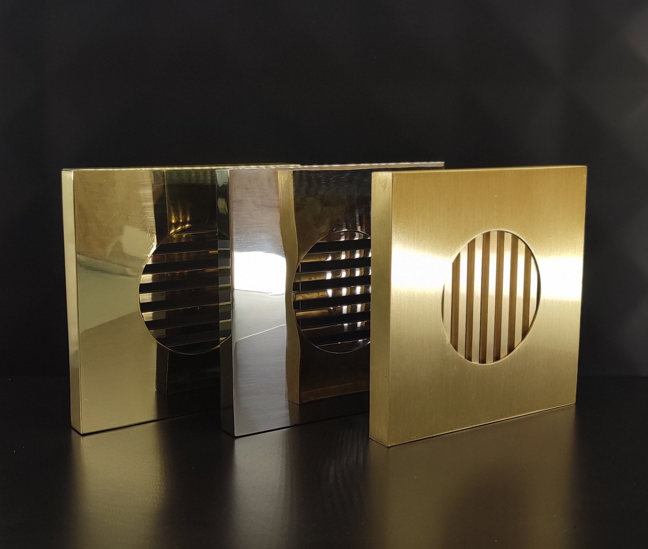 Cubierta de ventilador decorativa, cubierta de metal para ventilador de pared, cubiertas de ventilación de aire, cubierta de extractor personalizada, cubierta de ventilador de suministro de latón, cubierta de ventilador de oro, decoración de ventilador de aire