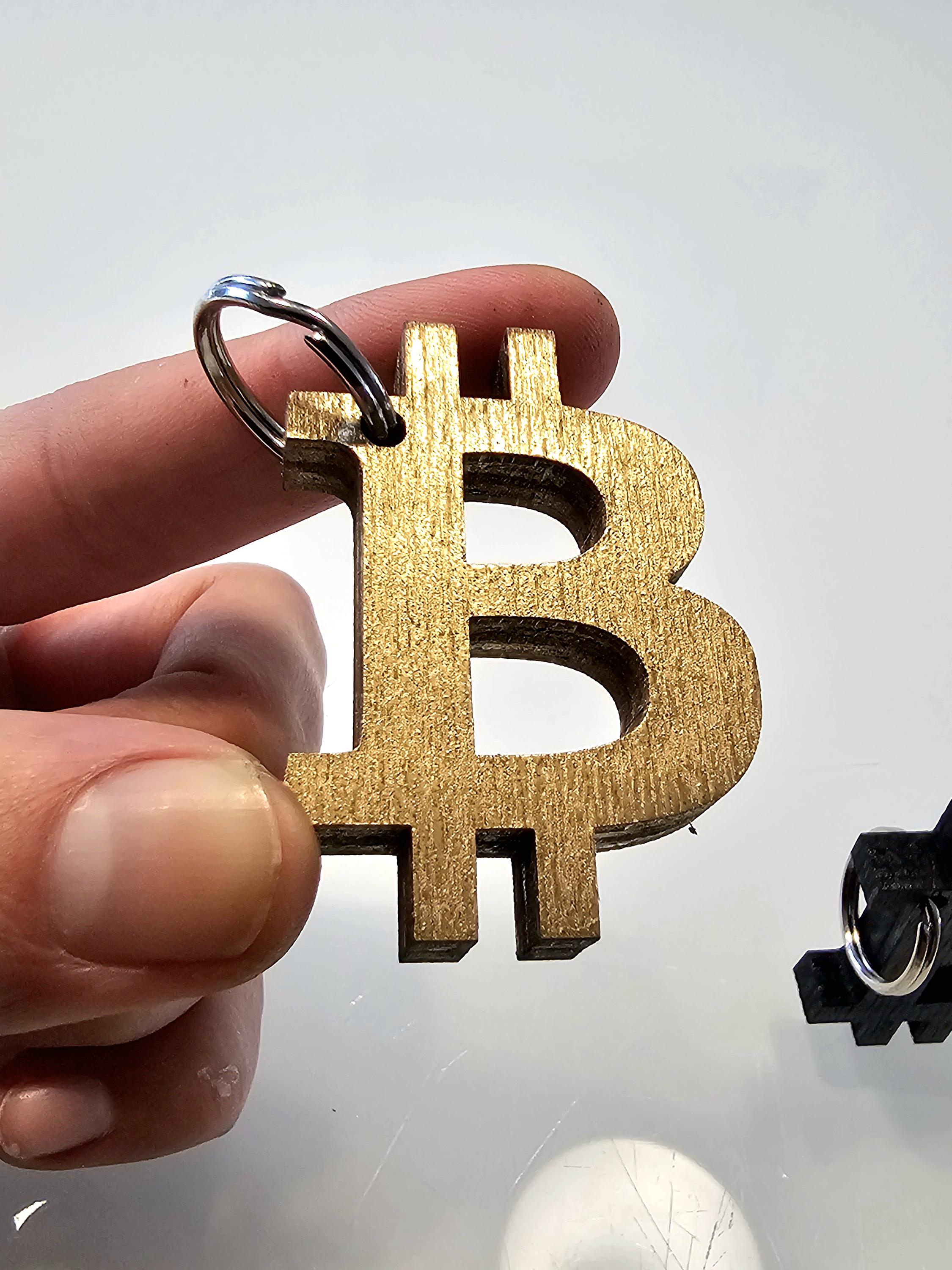 Gold Bitcoin Keychain | Custom Color Cryptocurrency Key Ring | Wooden  Crypto Token With Stainless Steel Key Ring Unique Cryptocurrency Gift - Etsy