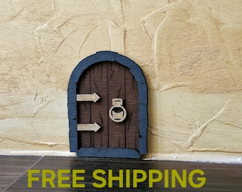 Beech Plywood Fairy Door: 3D Golden Knob, Grey Stone Design