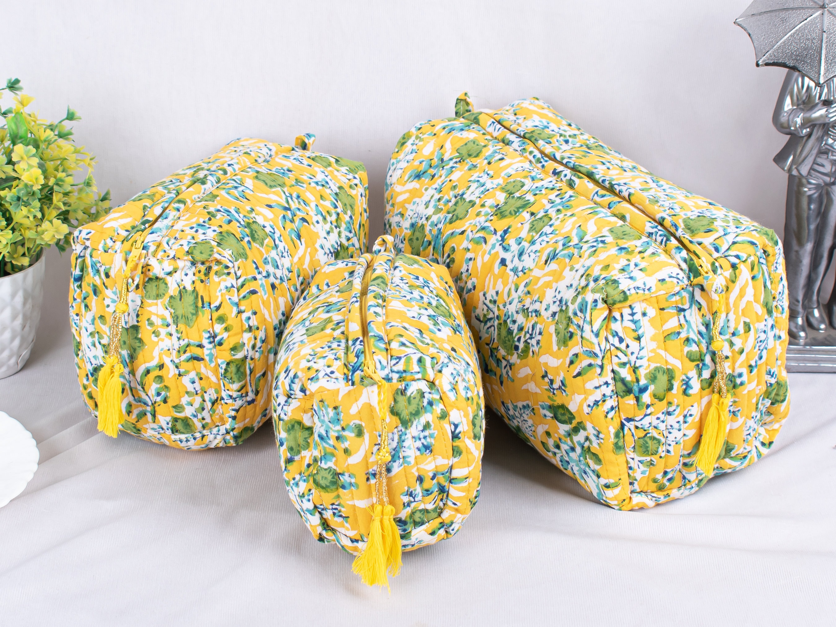 Women Washbag Set Of 3, Quilted Makeup Bags, Gift For Her, Hand Block Print Bags, Small Travel Pouch, Vacation Cosmetic Bags,Bridesmaid Gift
