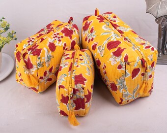 Set of 3 Makeup Toiletry Organizers, Cosmetic Bags, Beauty Bag, Quilted Makeup Bags, Floral Dainty Bags, Travel Bags, Vacation Small Bags