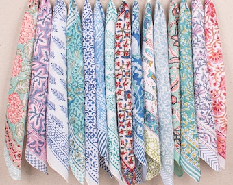 15 pcs Organic Eco-Friendly Bandana, Unisex Biker Headband, Boho Neck Scarf, Stylish Pet Dog Accessory, Unique Fashion Gift For Travelers