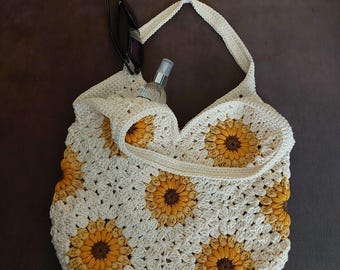 Sunflower Granny Square Crochet Bag Pattern (PDF)