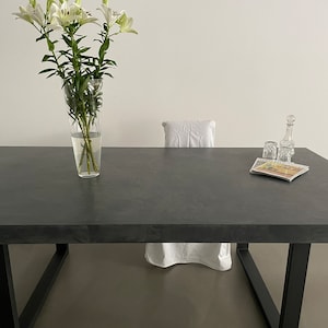 Dining table* concrete look