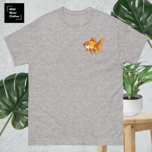 Men&#39;s T-Shirt with Elegant Goldfish - Unique and Sophisticated Style