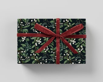 Mistletoe Wrapping Paper - Christmas Collection, Festive Present, Premium Gift Wrap, Vintage Design, Holiday Gift Wrap