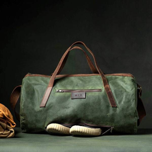 Personalized Gym Bag for Men, Waxed Canvas Sports Bag, Weekend Luggage Bag, Shoulder Bag, Leather Bag, Shoes Compartment