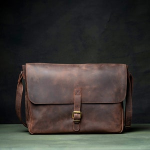Sac messager de remise des diplômes pour l'école - Parfait pour les diplômés, design personnalisable, cuir de qualité supérieure, sac pour homme élégant, look vintage