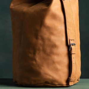 Duffel Bag made of Natural Leather