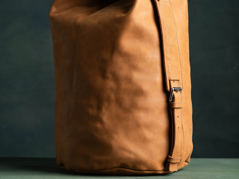 Duffel Bag made of Natural Leather