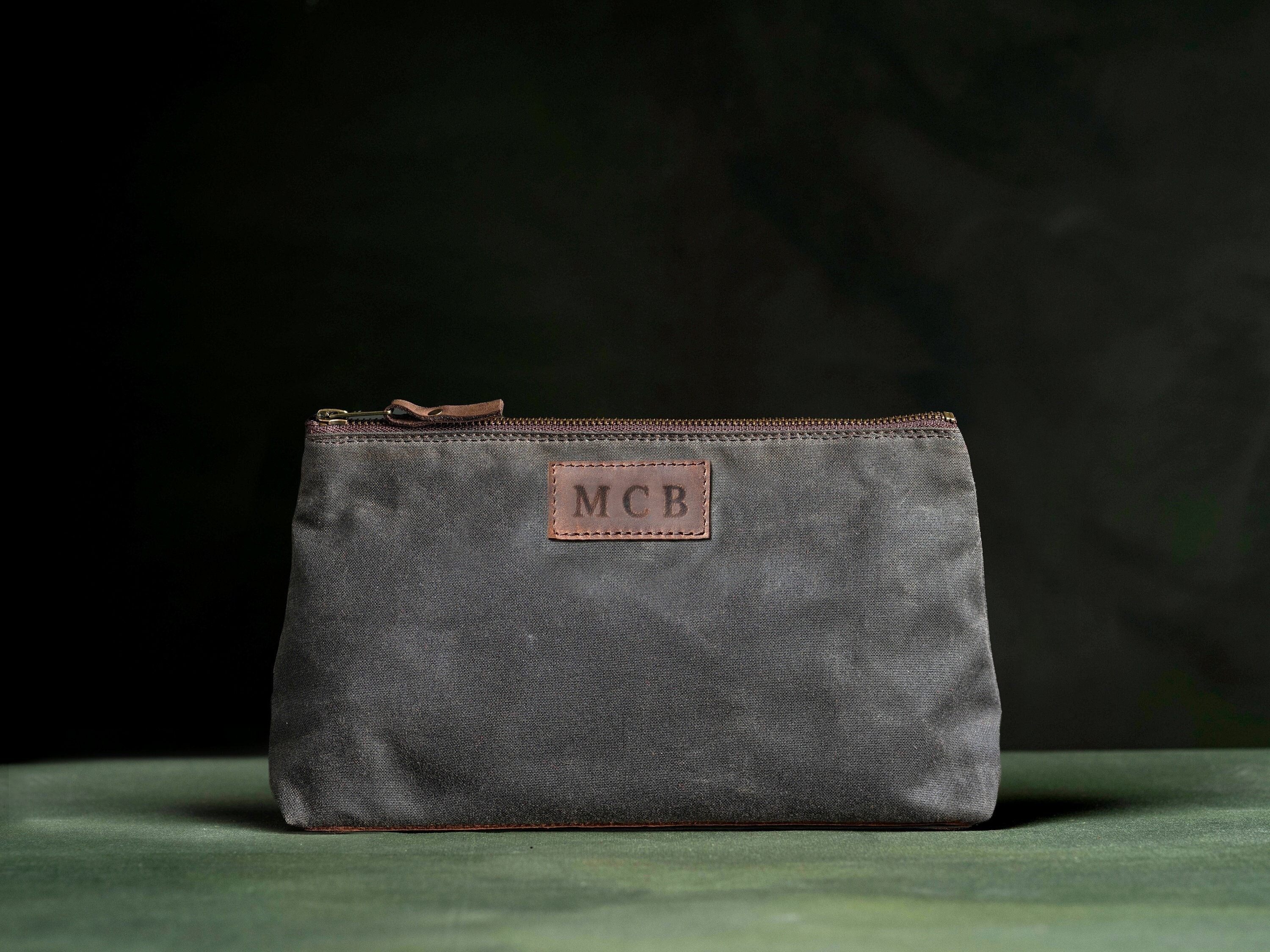 Men's leather zipper pouch hotsell