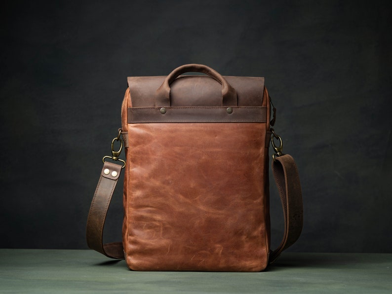 Shoulder Bag with top handle made of leather