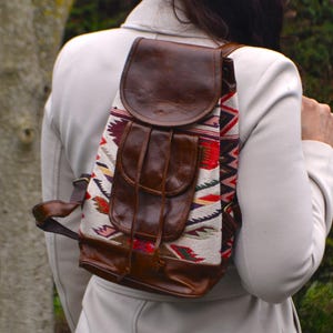Peruvian Leather Backpack - Etsy display picture 3