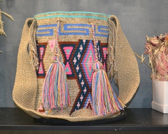 Wayuu Unique Shoulder Bag - Colombian Artisan, Handmade Crochet, Exquisite Bag in bright colors, Aztec patterns, Wayuu Bag