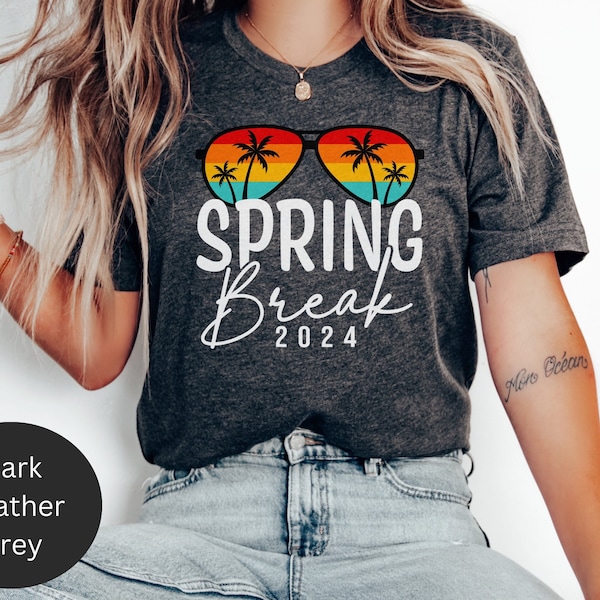 Trendy Spring Break 2024 Tshirt Custom Family Beach Vacation Shirt for Family Friends Personalized Spring Break Cruise Squad Summer t-shirt