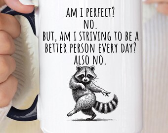 Mug introverti génération Z avec humour noir, cadeau de bureau amusant pour collègue grincheux, thérapeute, infirmières épuisées, tasse à café sarcastique raton laveur