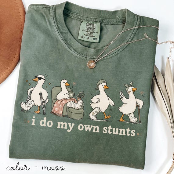 Funny Surgery Recovery Shirt Comfort Colors I Do My Own Stunts Shirt Get Well Soon Gift Broken Leg Ankle Hip Surgery Gift Post-Op T-Shirt