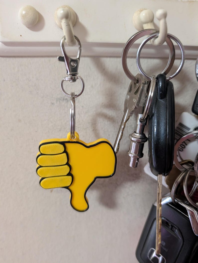 Face Key Rings 3D Printed Emoji Keychain, Smiley Face Key Ring, Heart Eyes, Shocked ...