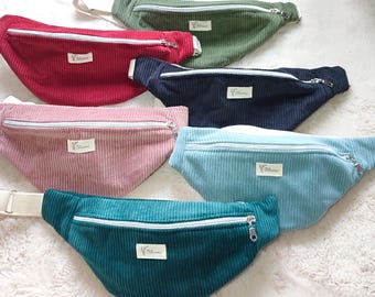 Women's corduroy fanny pack, trendy and practical bag. Floral interior.