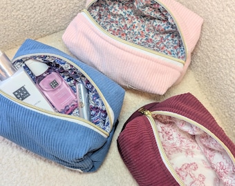 Corduroy makeup or toiletry bag – Handmade – Cotton and wadding lining – Gift idea for women – Made in France