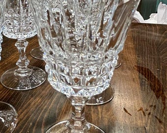 8 vintage Tuilleries Villandry wine glasses by Cristal d'Arques Durand