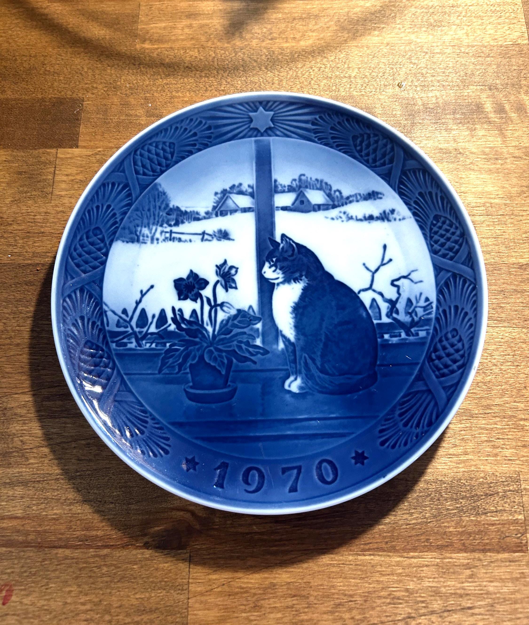 Royal Copenhagen Cat - Etsy
