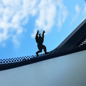 Decal: Stay on Run Bigfoot - Don&#39;t be afraid - easter egg Decals Big foot yeti sticker for Jeep easter eggs