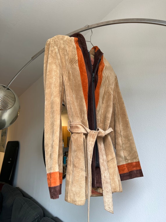 Vintage 1970’s suede hooded jacket - image 3
