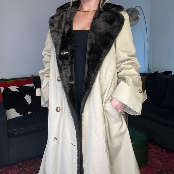 Vintage Halston faux fur trim coat