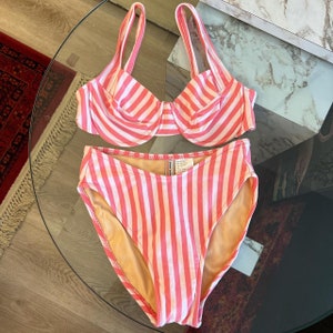 Vintage 1990’s deadstock pink striped bikini