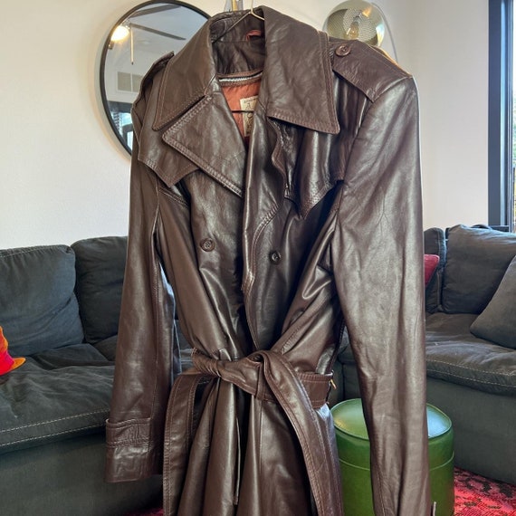 Vintage 1970s brown leather trench coat - image 2