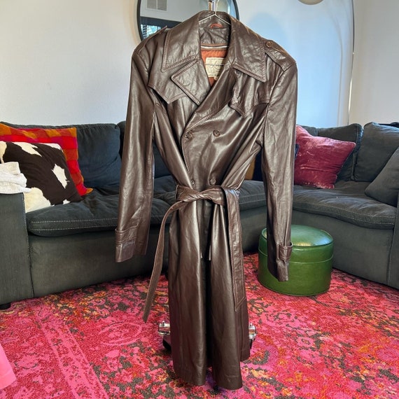 Vintage 1970s brown leather trench coat - image 1