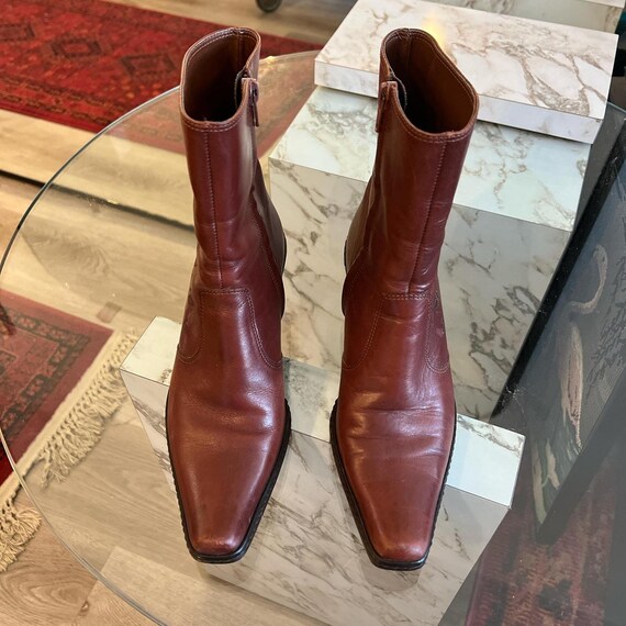 Vintage burgundy leather flower boots - image 5