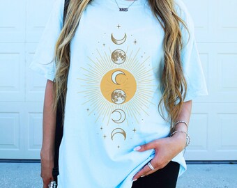 Himmlische Mondphasen T-Shirt, Garment-Dyed Unisex Tee