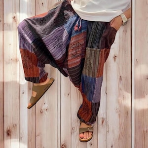 ユニセックス ボヘミアン パッチワーク アラジンパンツ、ネパール製ハンドメイド、コットン ヒッピー バギー トラウザーズ、ドロップクロッチスタイル