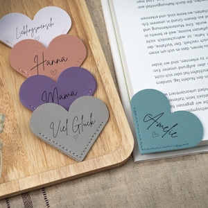 Lesezeichen personalisiert, Herz Lesezeichen aus Leder, Geschenk für Buchliebhaber, Geschenk für Frauen, kleine Geschenke für Sie, für Mama