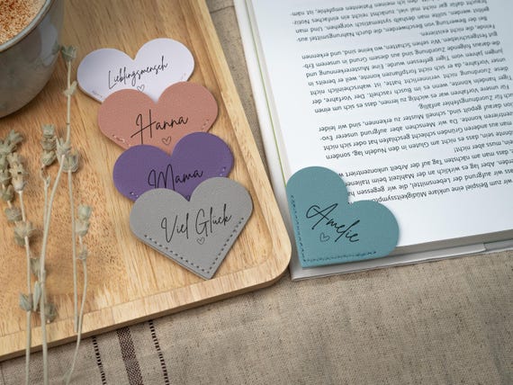 Lesezeichen personalisiert, Herz Lesezeichen aus Leder, Geschenk für Buchliebhaber, Geschenk für Frauen, kleine Geschenke für Sie, für Mama