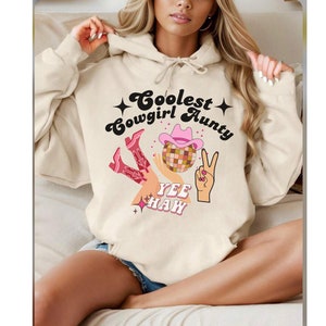 Coolest Cowgirl Auntie Western Themed gifts for Aunty Jumper Birthday gift ideas Cowboy themed Aunty Baby shower Tee shirts for Auntie