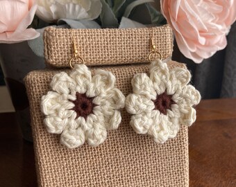 Crochet Daisy Earrings